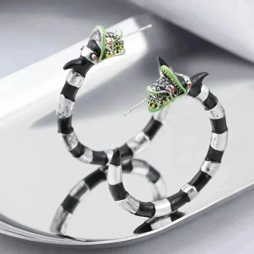Beetlejuice Sandworm horror hot Metal Earring